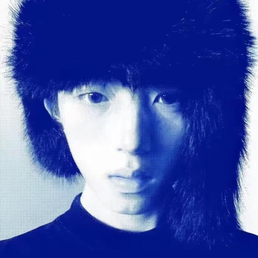 凳子7️⃣