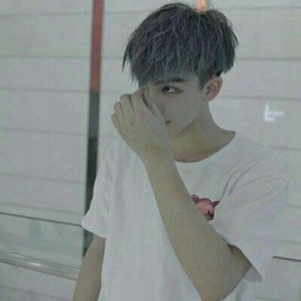 滑板的懒羊羊