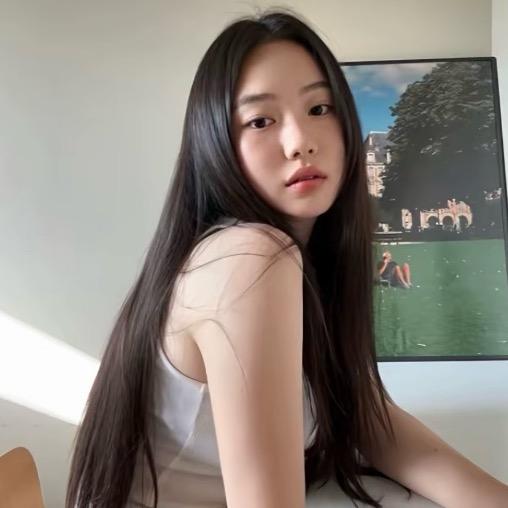 俏俏