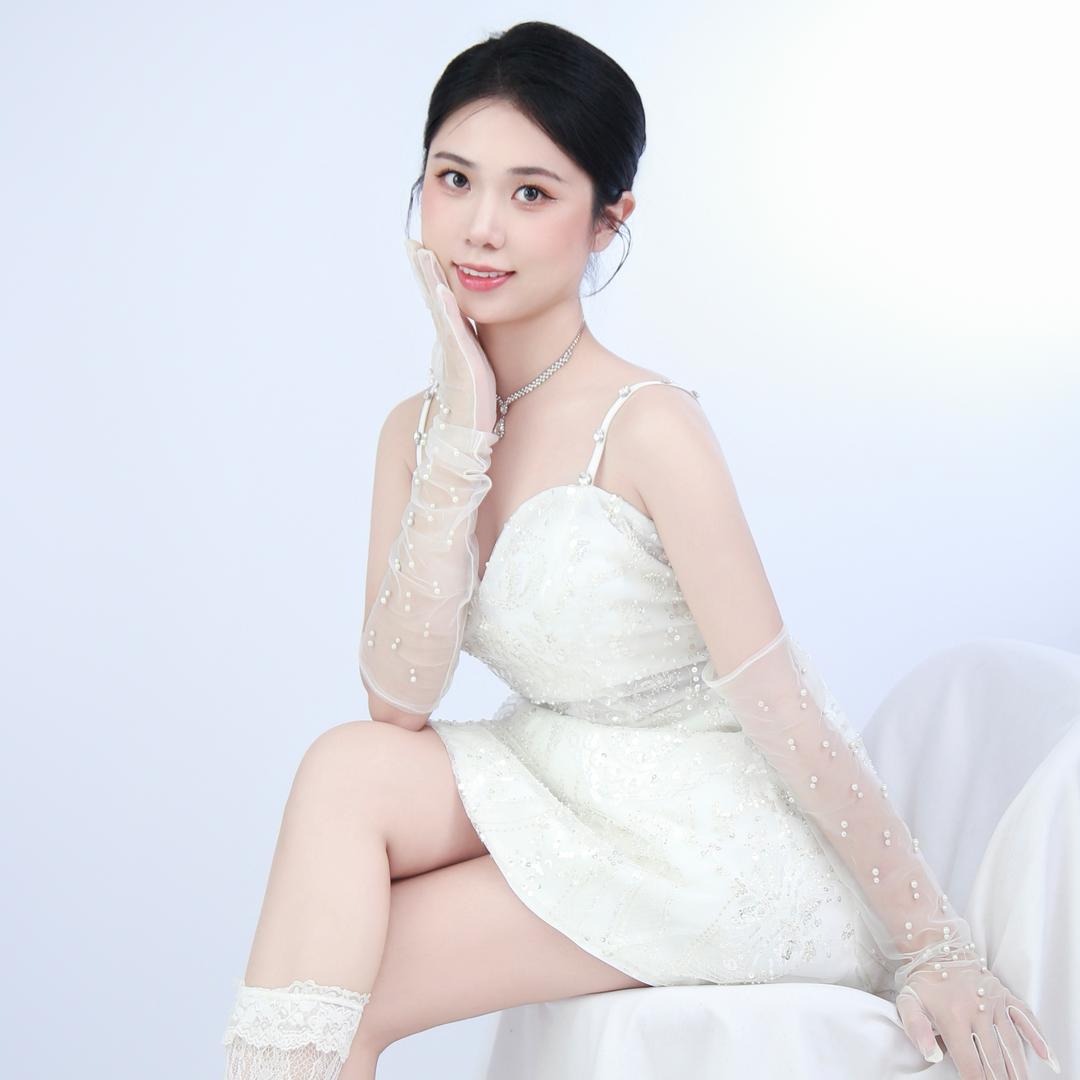 是表妹呀