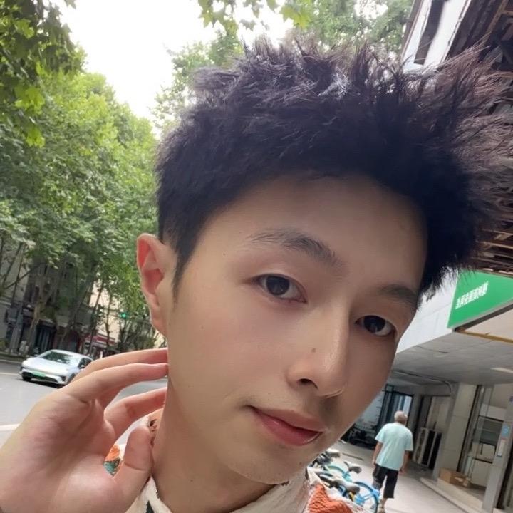 陈百亿