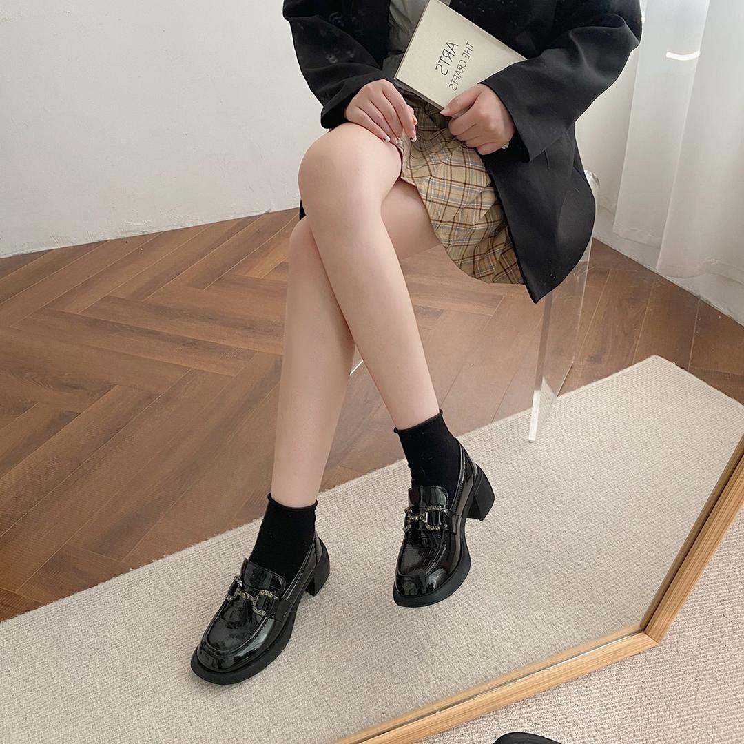 万事發女鞋