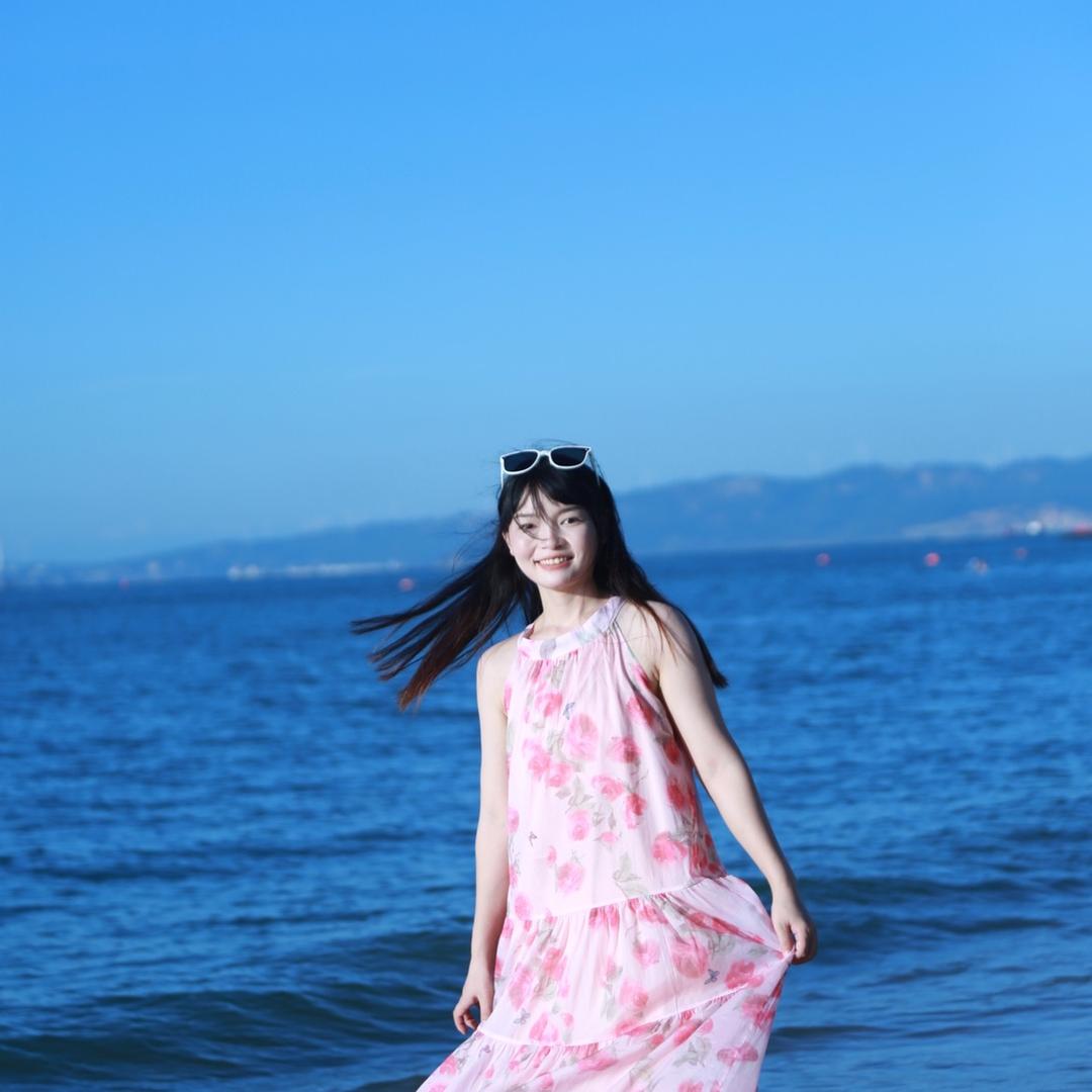 洋洋小姐吖