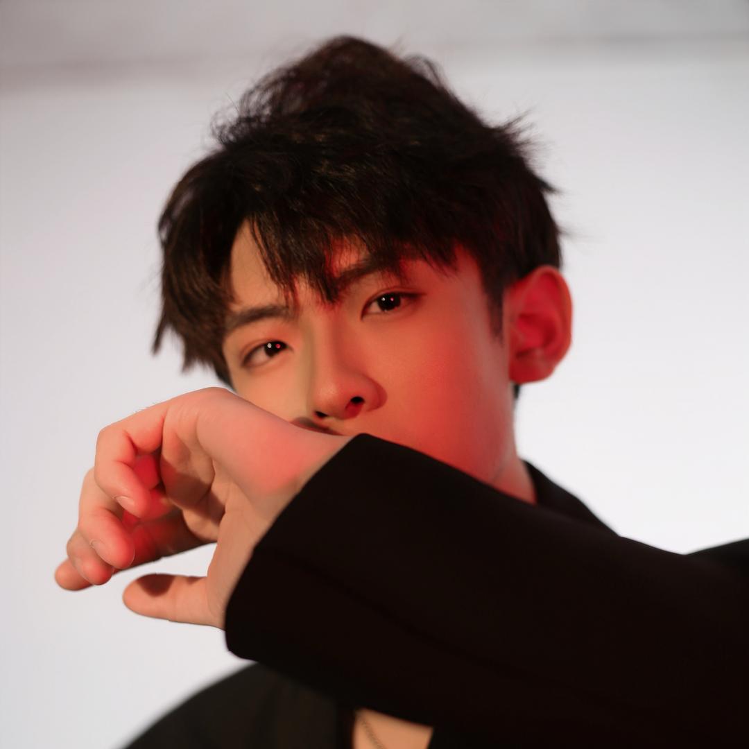 演员 李欣航