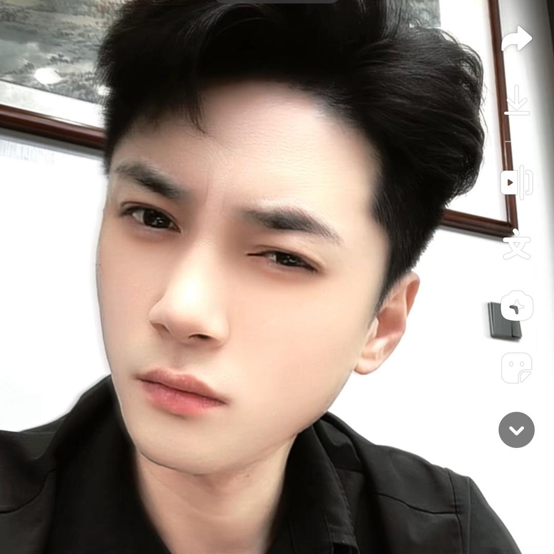 @@哥哥🧍‍♂️