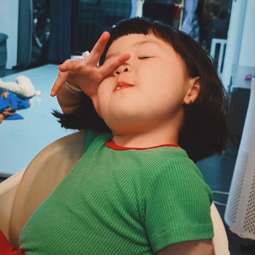 、韩星星-…•