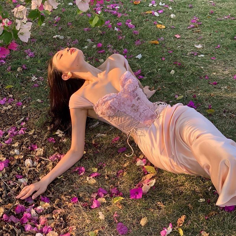 小鹿乱撞女装