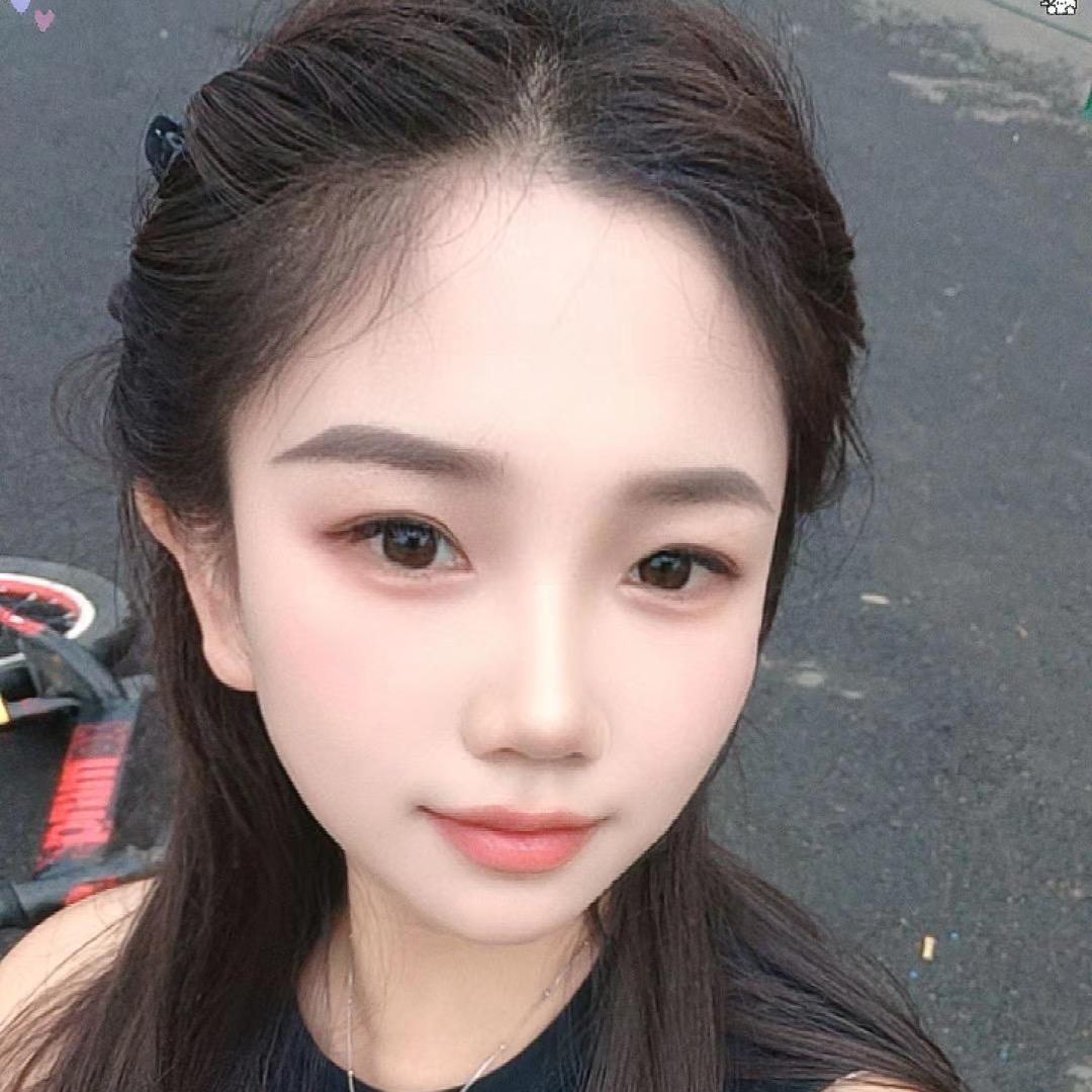 依依💕