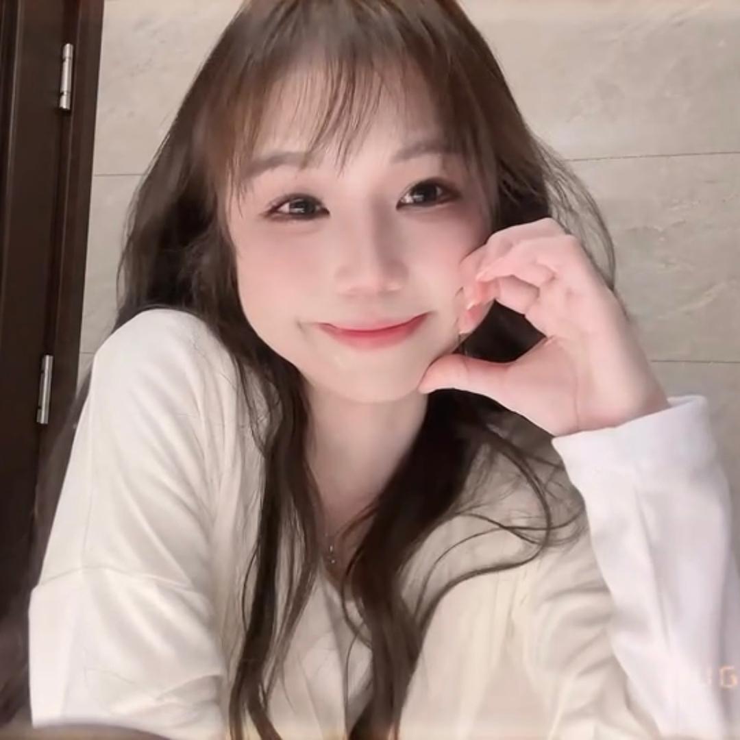 表妹饿了