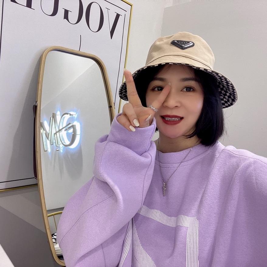 芒果宝藏服装店