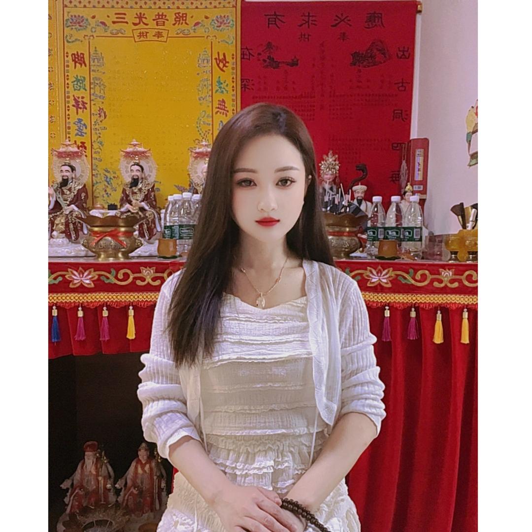 🦊张三姑🦊
