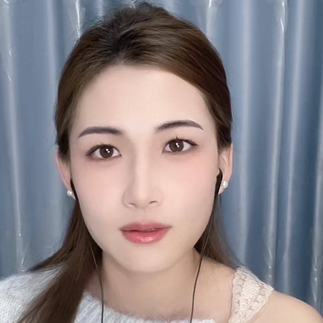 依依秘书