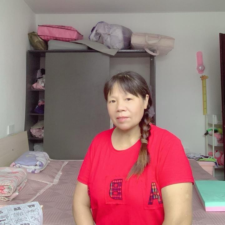 飞飞妈