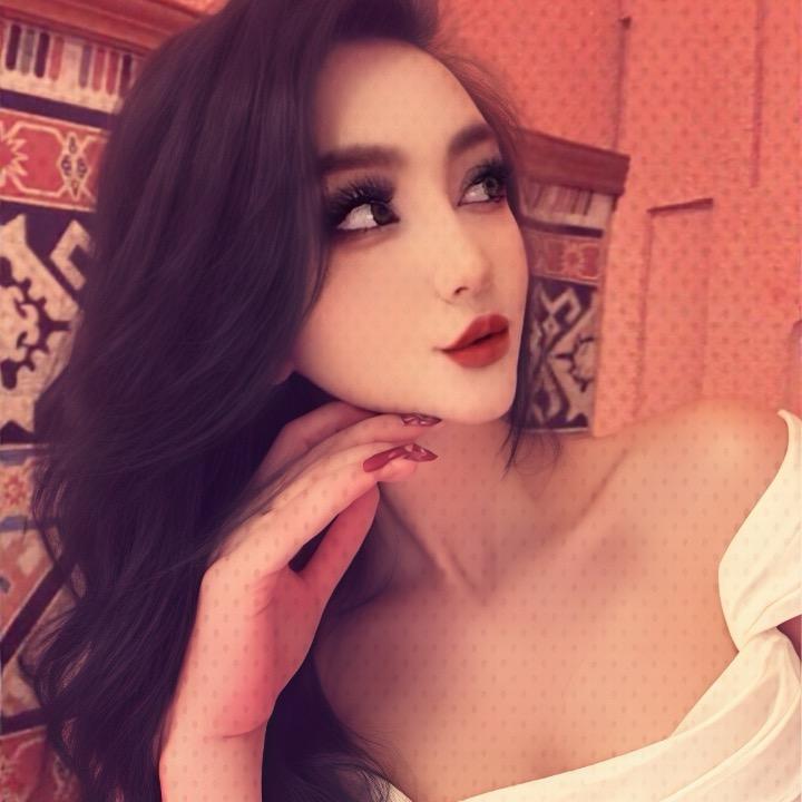 1个跟你无关的女Ren