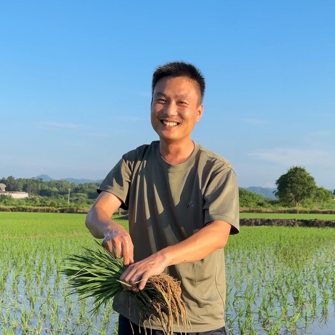 湖南腊味村干部