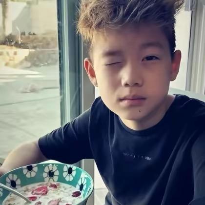 做梦纹半甲./
