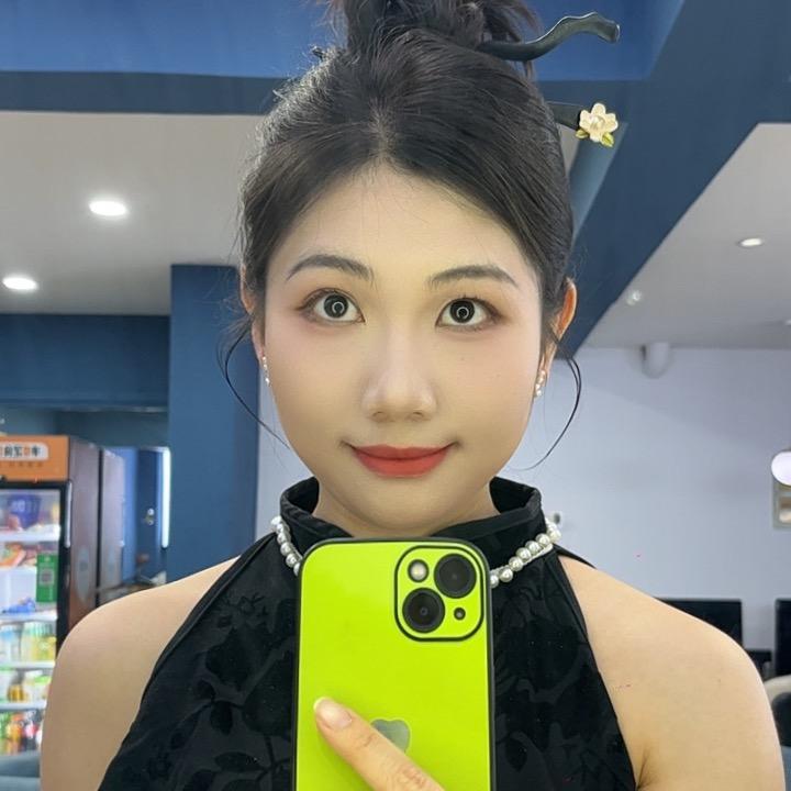 表妹吃吃喝喝