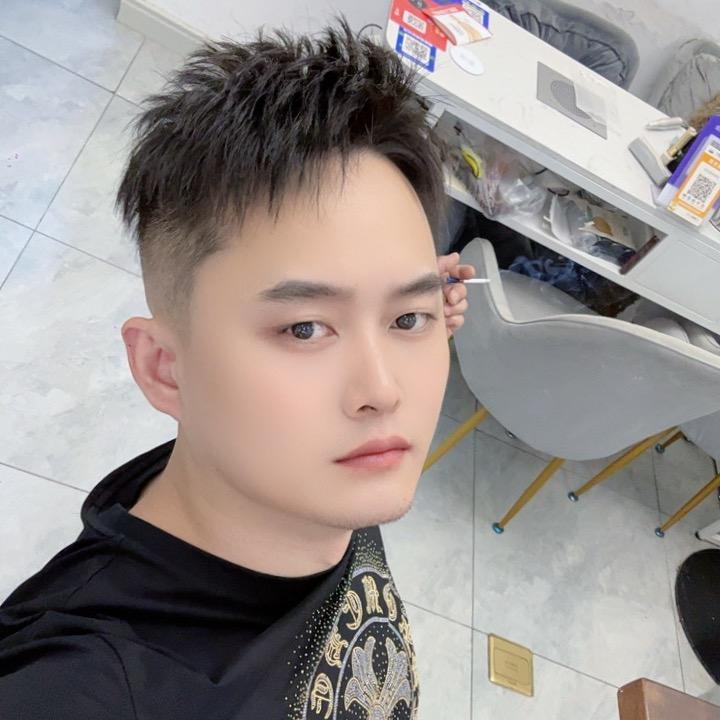 我叫周小飞