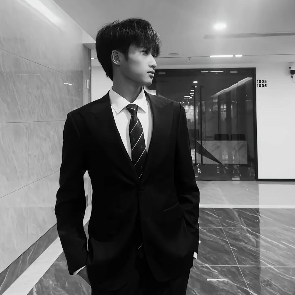 𝑭𝒂𝒏𝒕𝒂𝒔𝒚𝒅