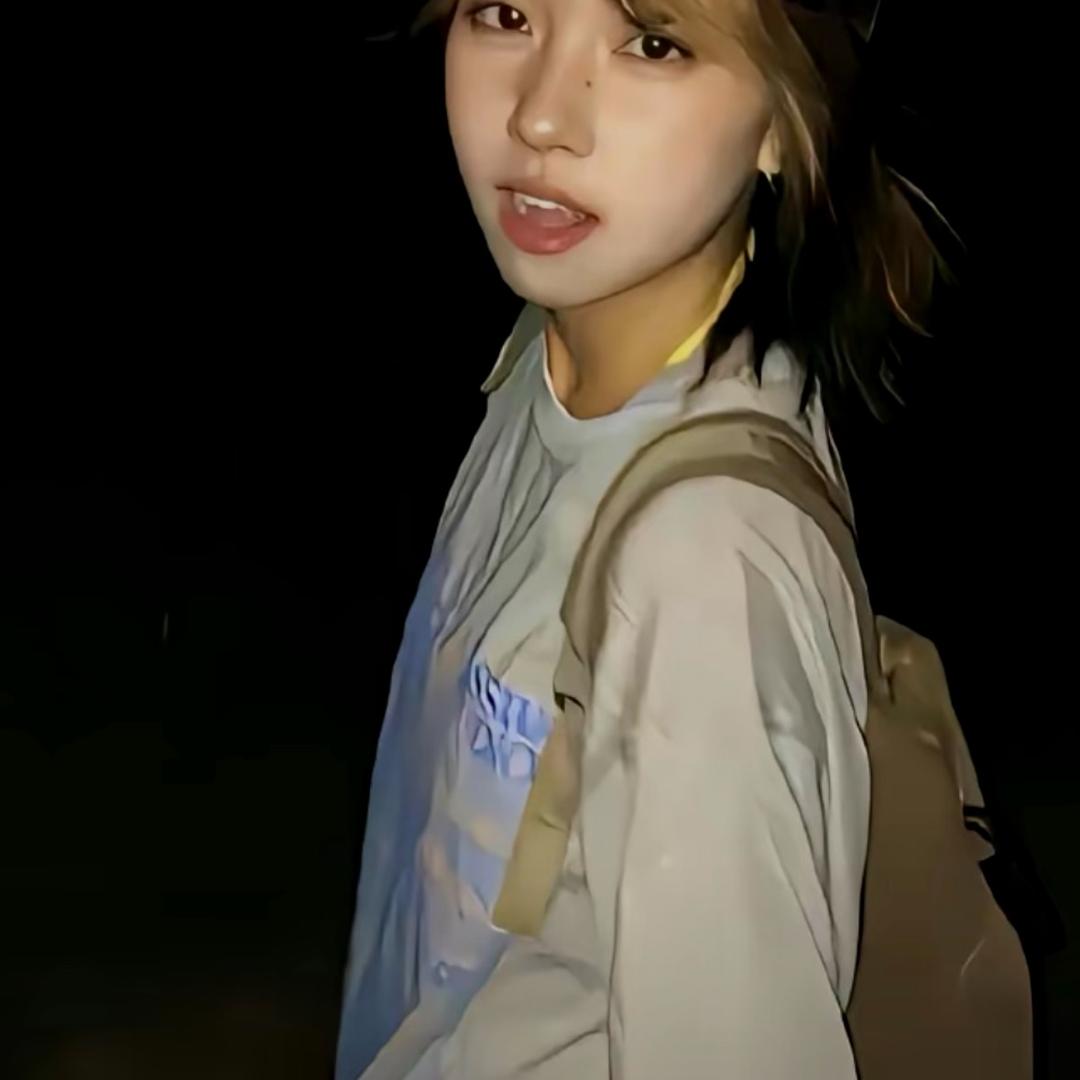小小罗（爬山版）