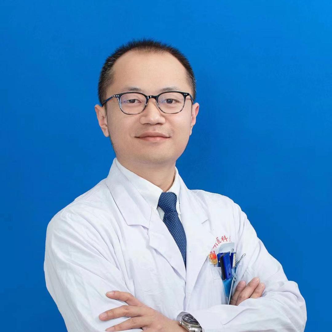 骨科医生张源