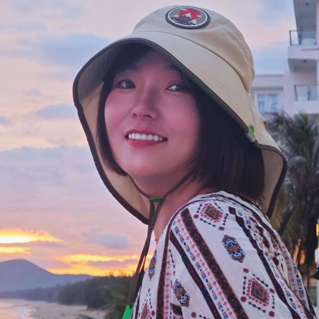 天上拍下个金妹妹@抖音