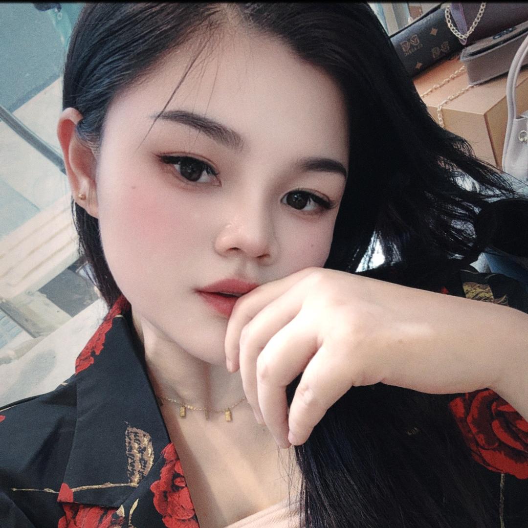 京口区亲情树服装店