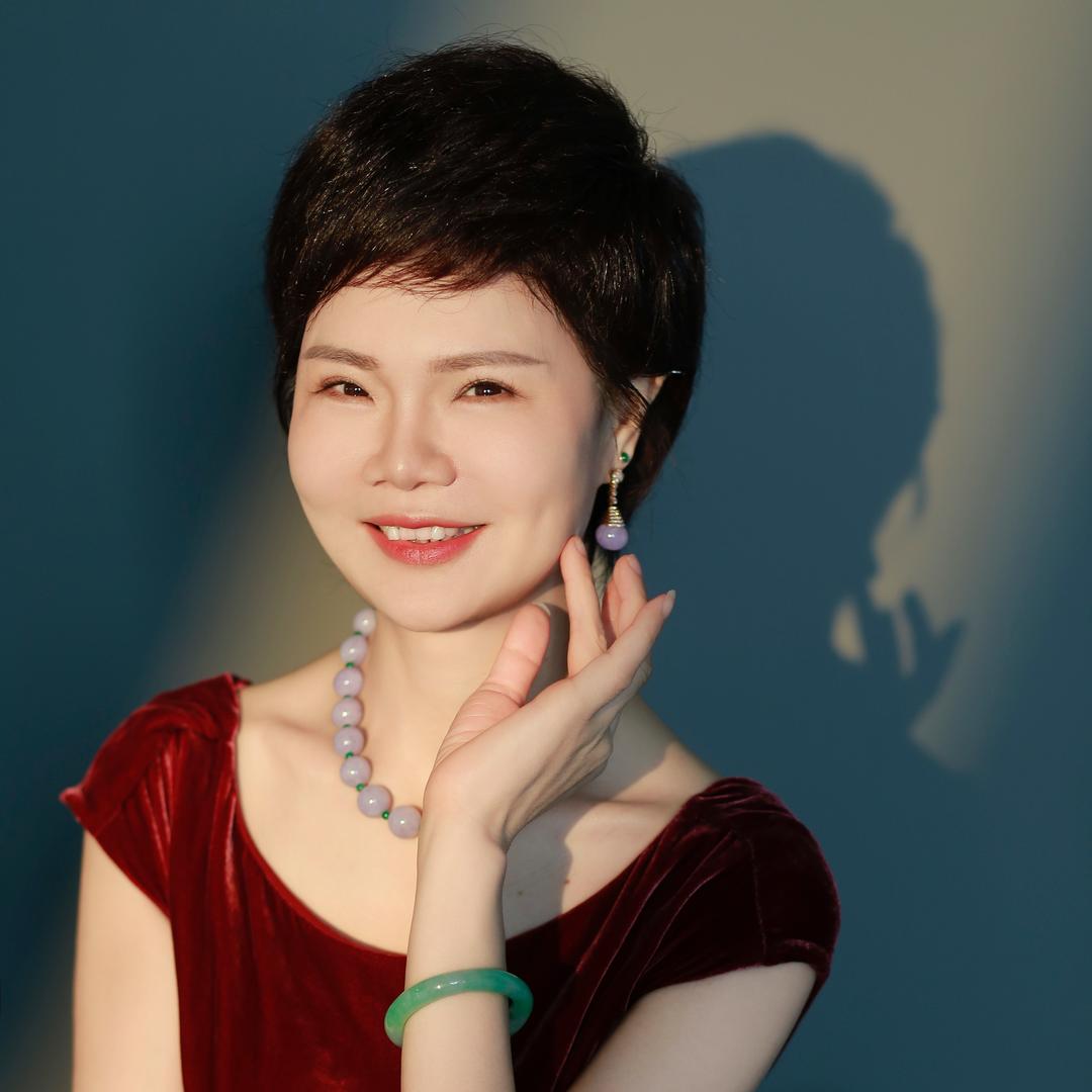 我是兰羲珠宝杨琳