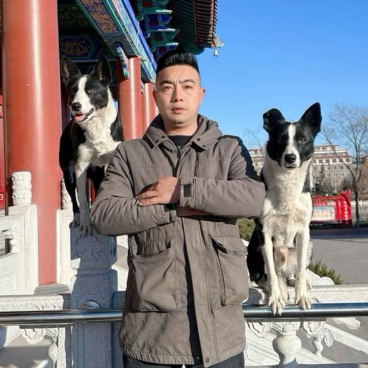 宠物训导师刘军