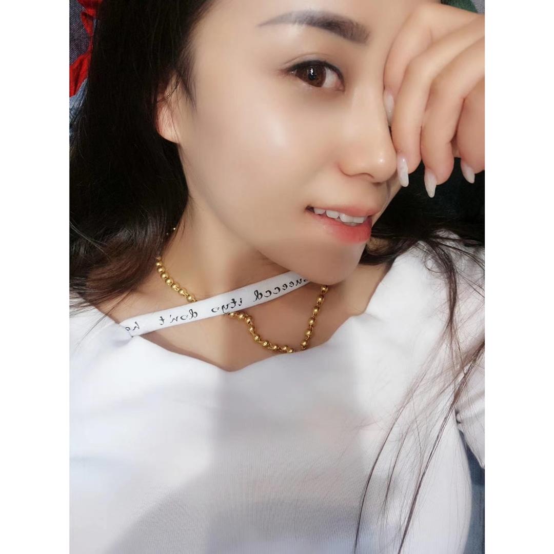 💋`小施施~