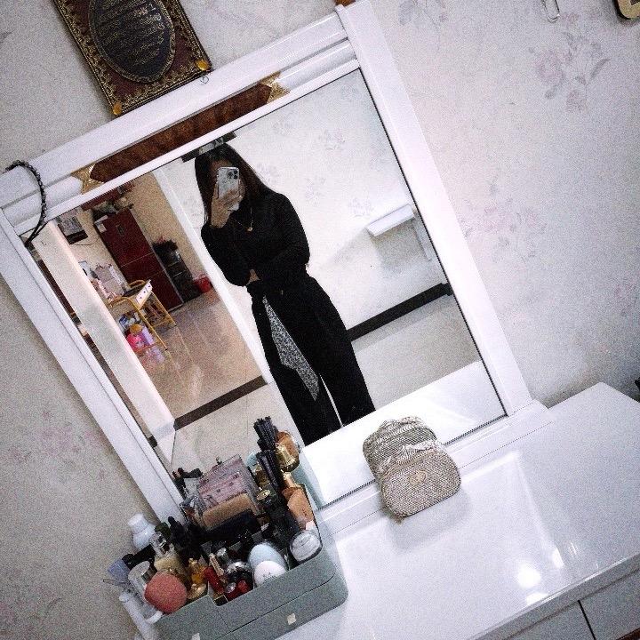 @  F.   ❥