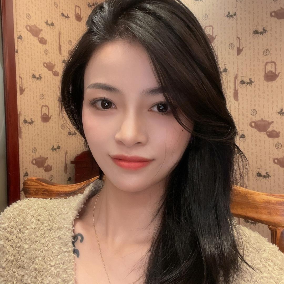 圣迪班尼苏州初辛小姨传媒有限公司专卖店