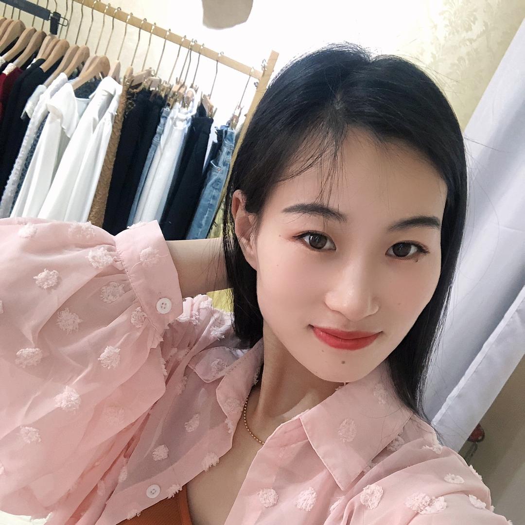 哒哒~小姐姐