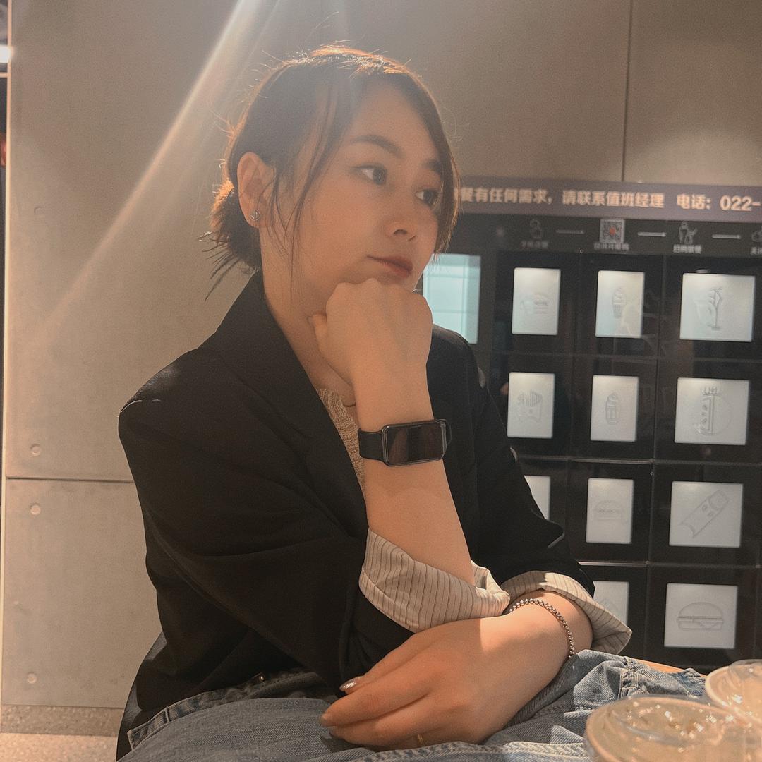 丽