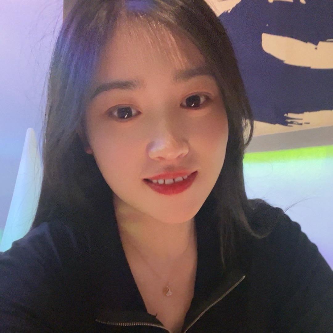 妍妍的小红绳