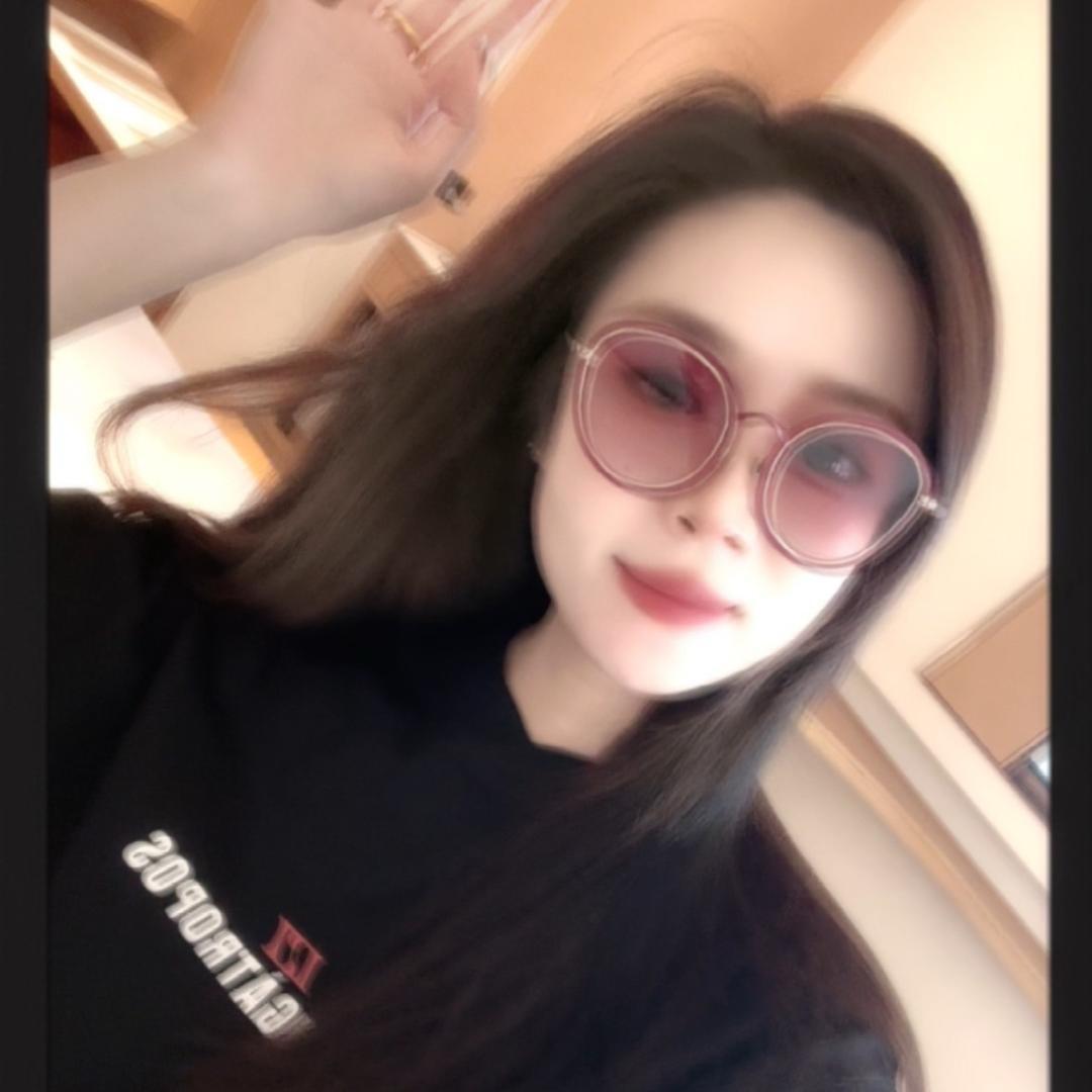 玥……