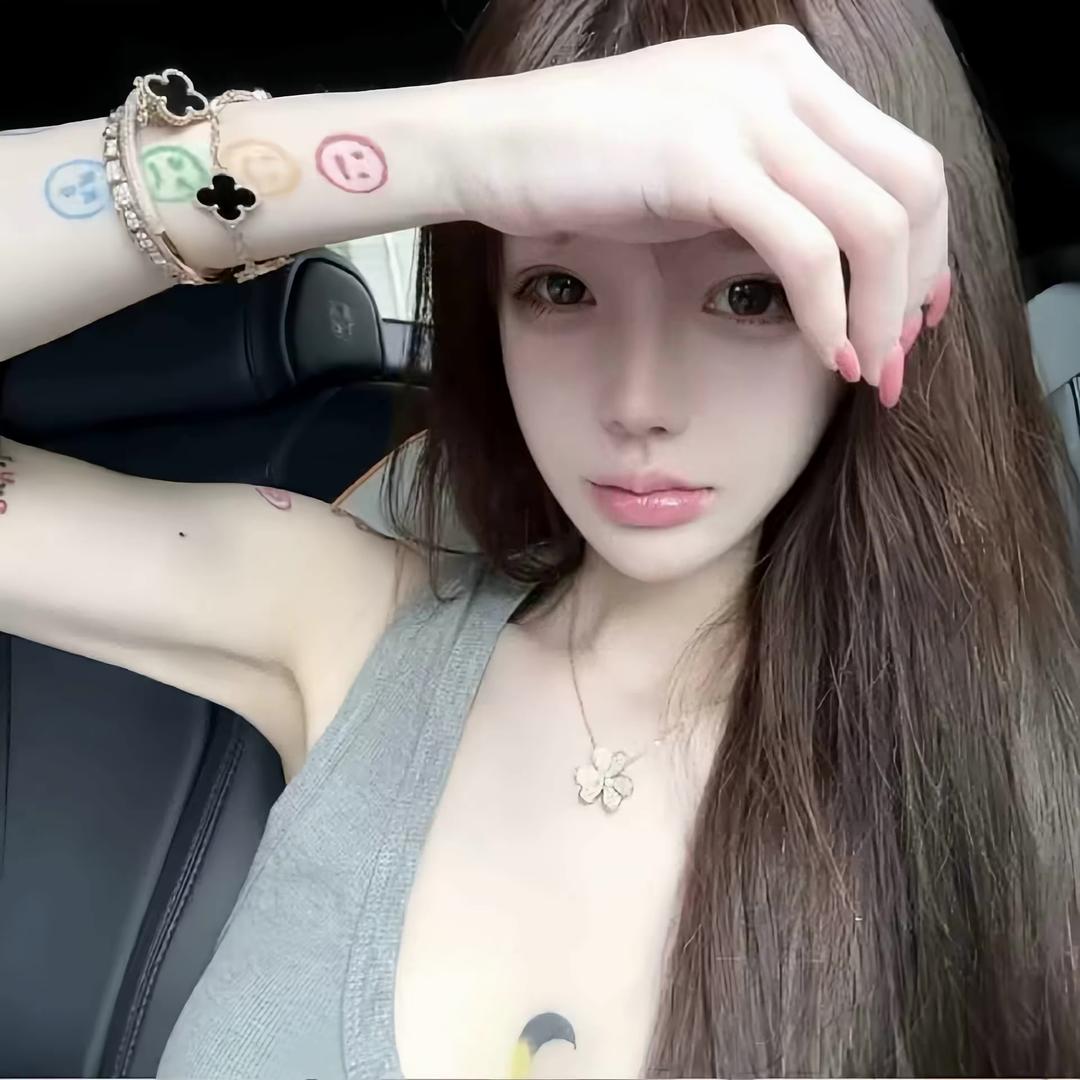 小小雯