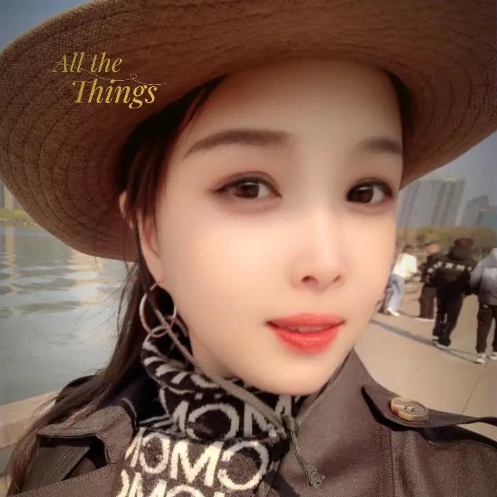 🌈英子🎤爱唱歌