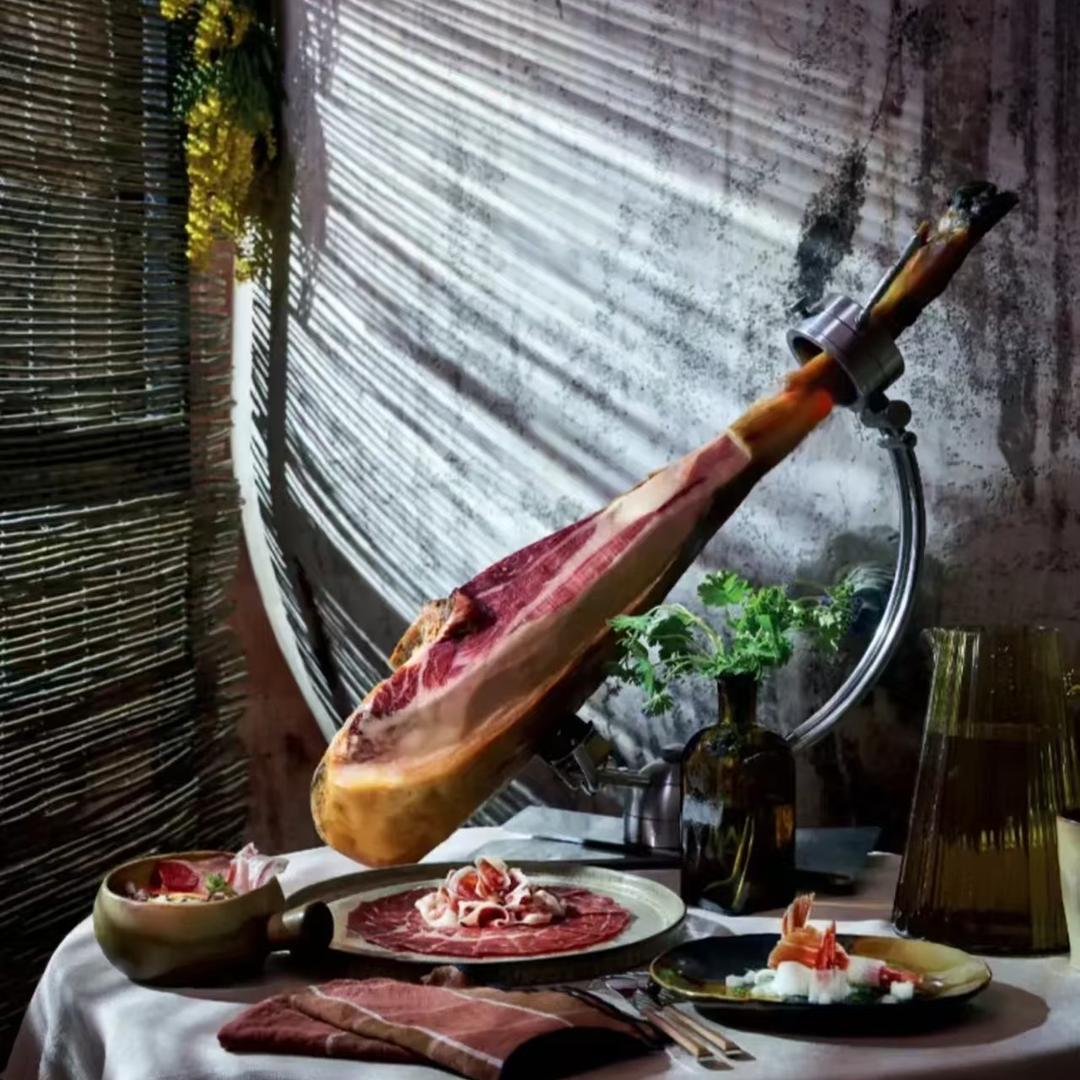 火腿匠造宣威火腿腌腊店