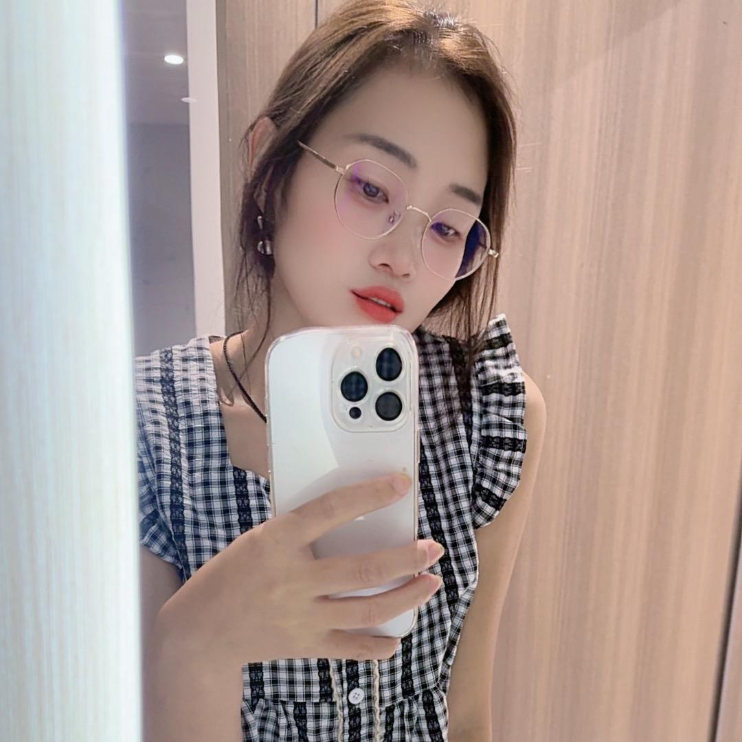 华妮（治愈系单身女户主