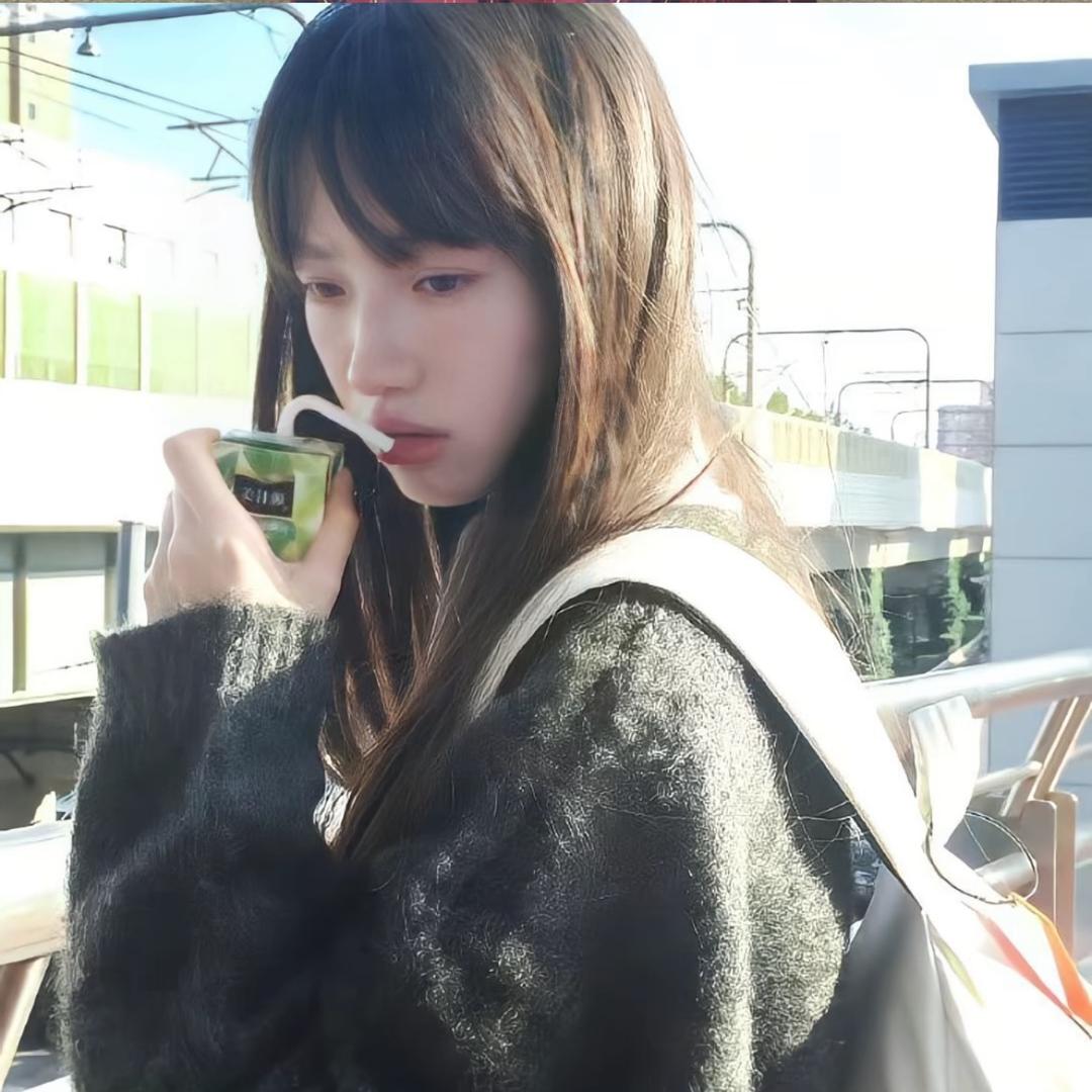 Yunya_.