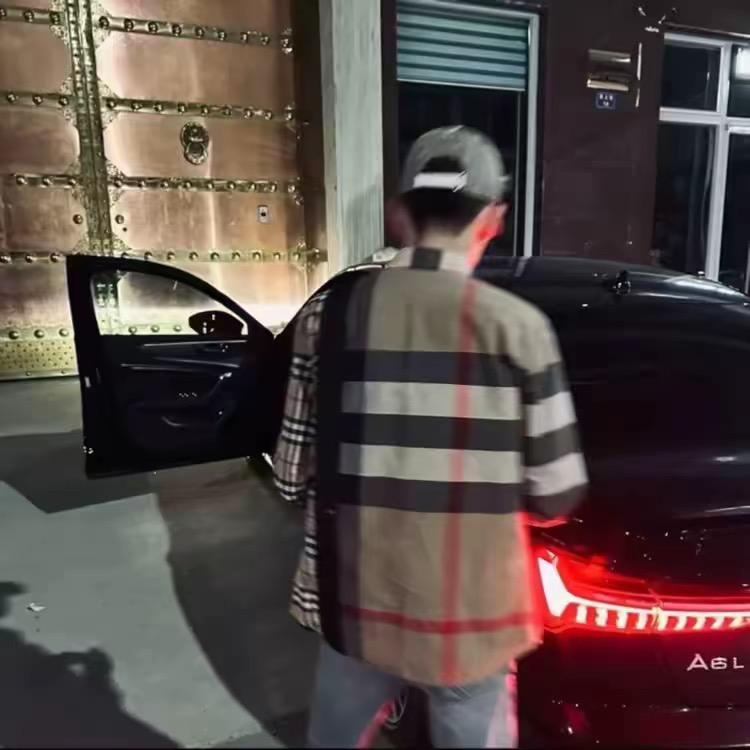 w。