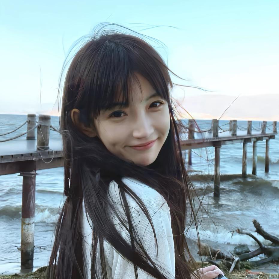 艳艳。
