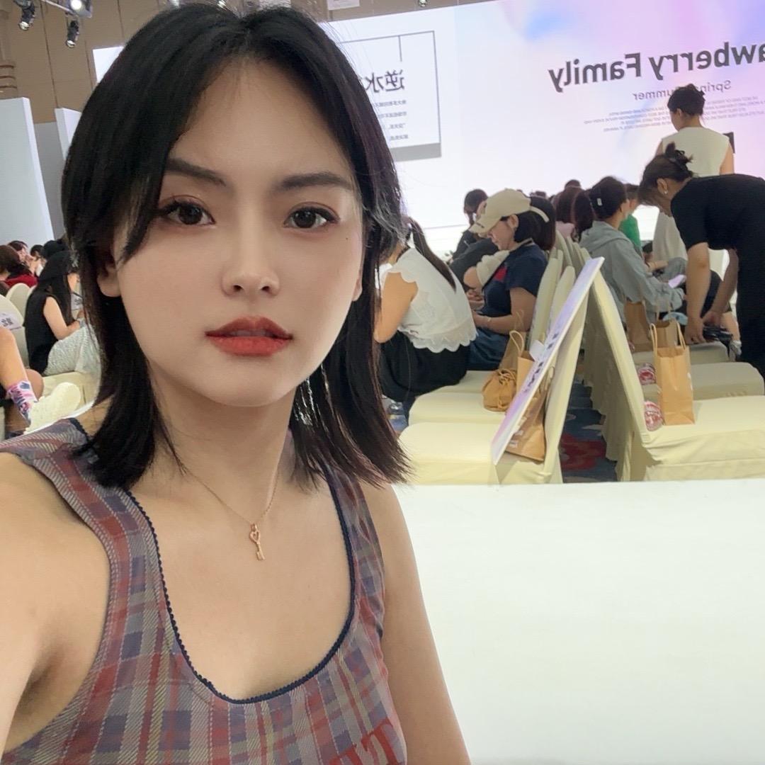 小陌.
