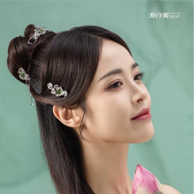 《焕颜魔法：揭开美丽的神秘面纱》