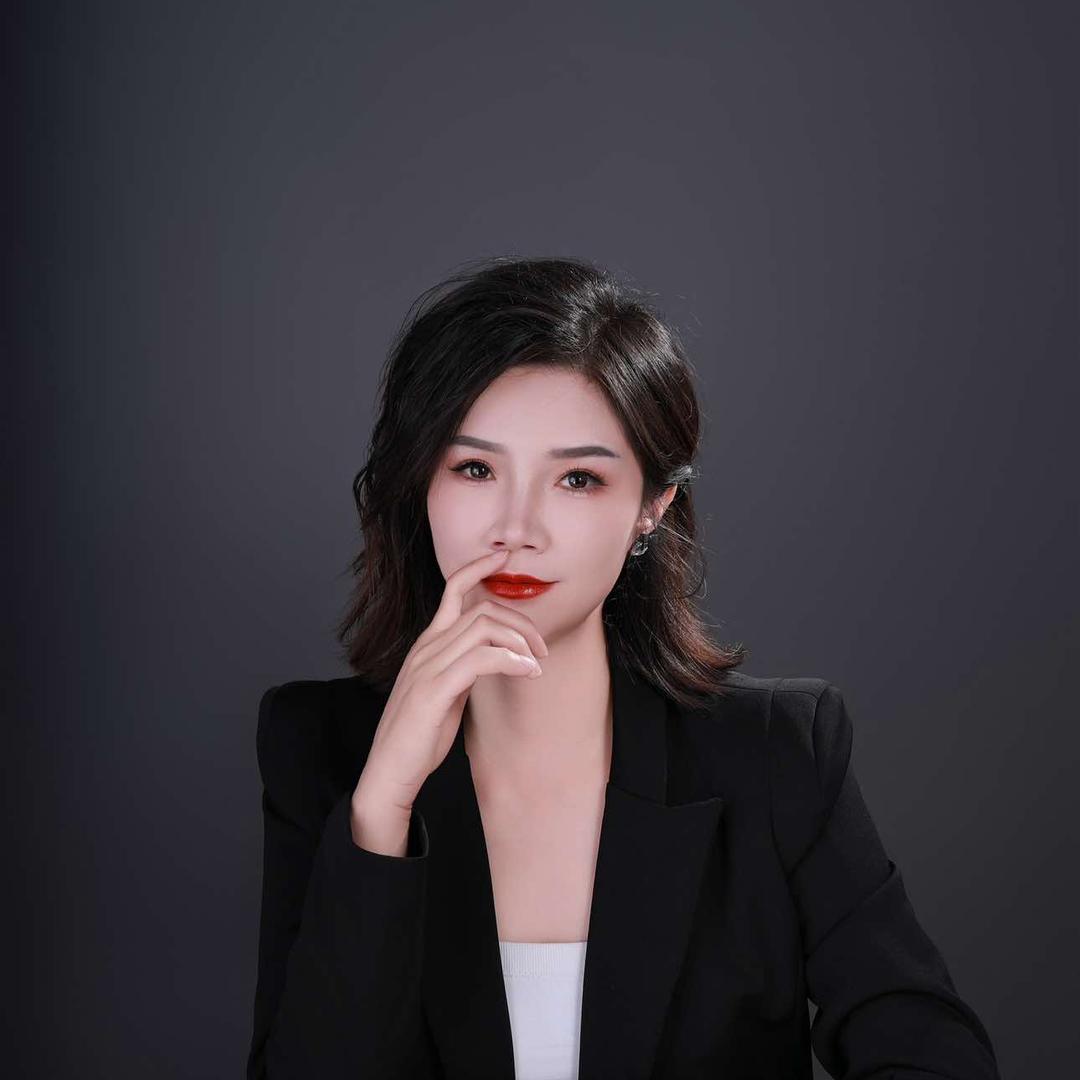 纤姿达慕妍美业  莉莉