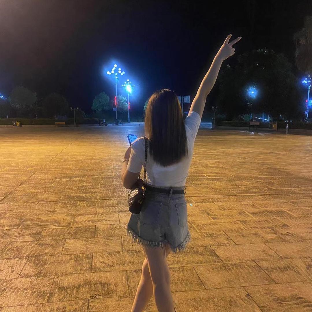 小月💞