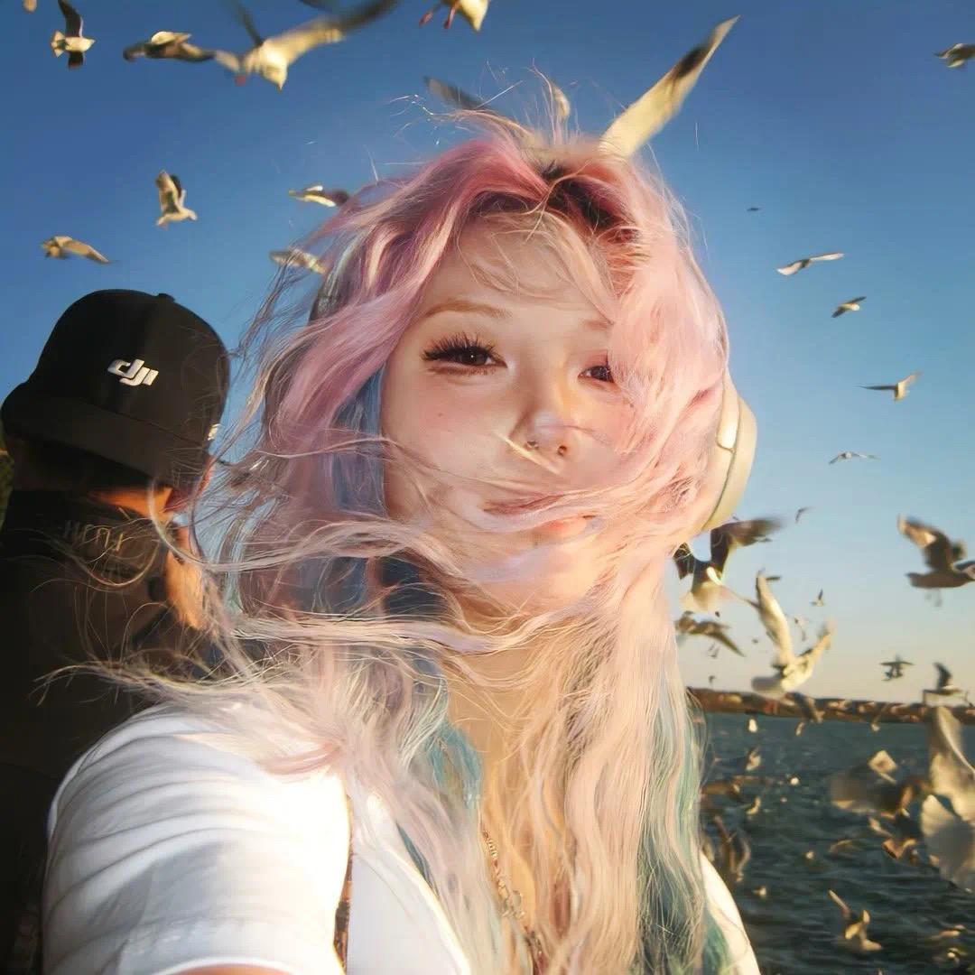 屁桃不粉er
