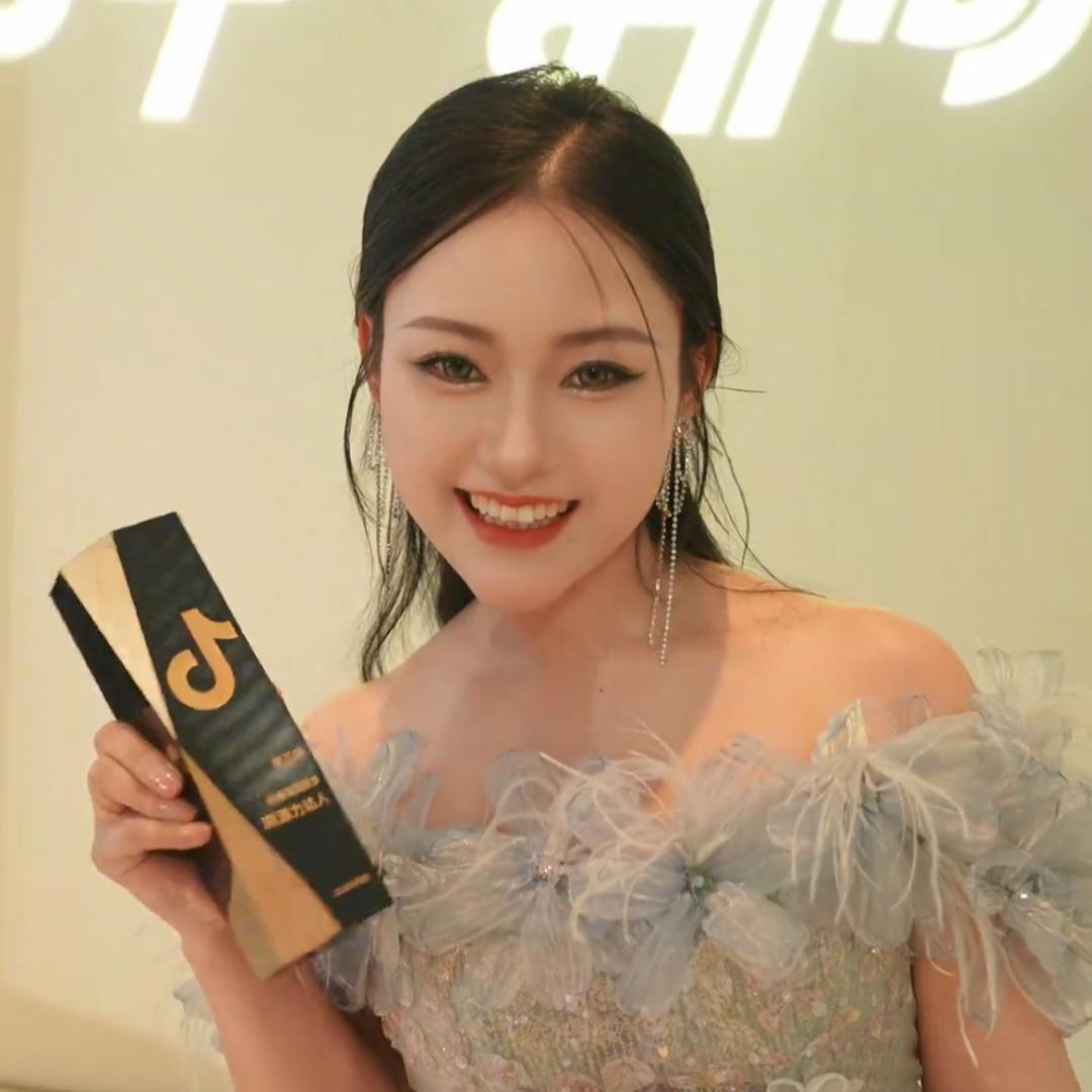 三妹(小米糖)~授权号