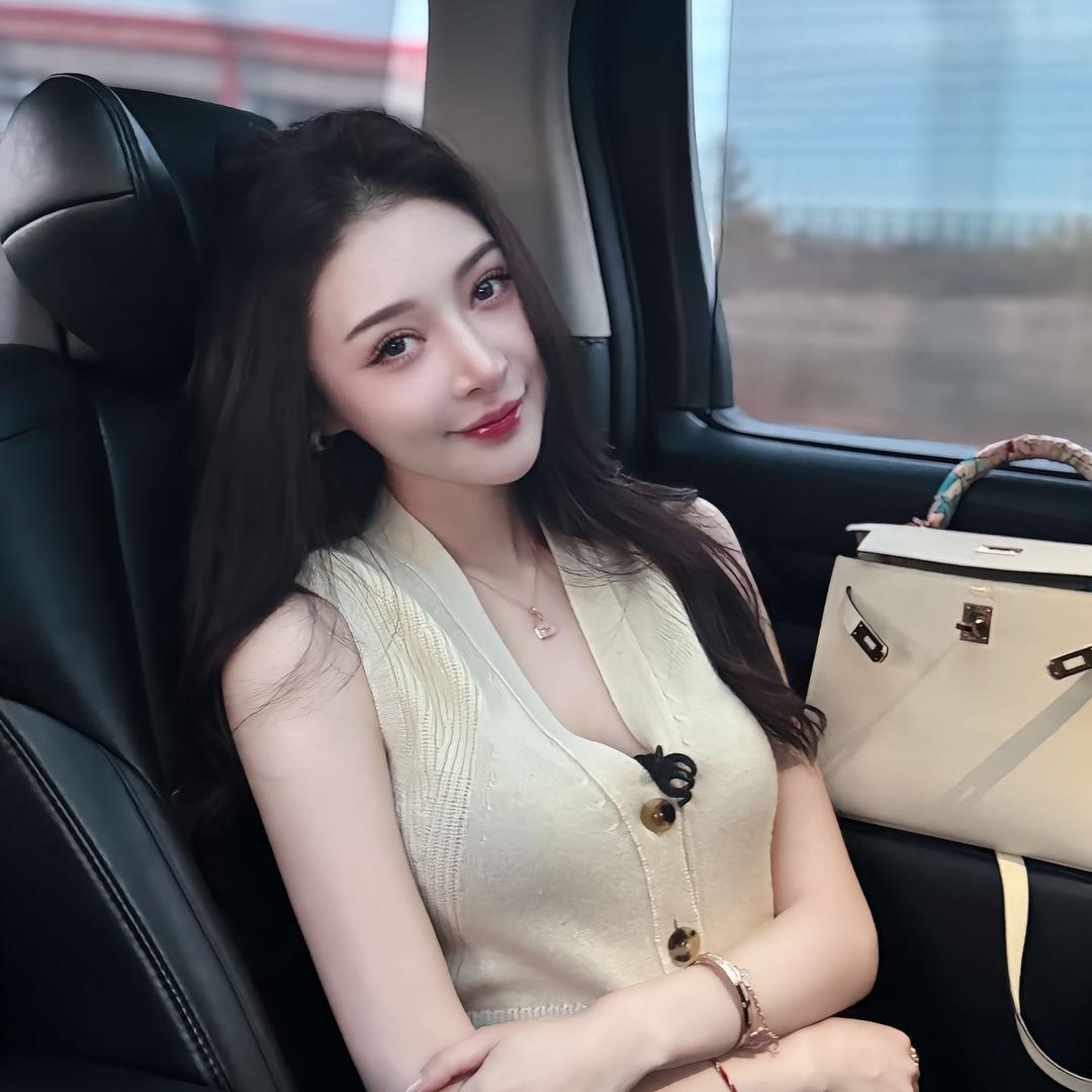 李老板的三宝贝💖